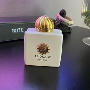 Honour Body Oil - Elegant White and Gold